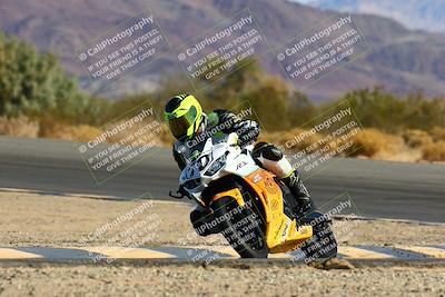 media/Feb-13-2022-SoCal Trackdays (Sun) [[c9210d39ca]]/Turn 10 (920am)/